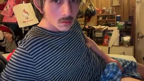 Snapshot of 69j0hndo chatting on 6, 3, 2025 FUCKR online show from 6, 3, 2025