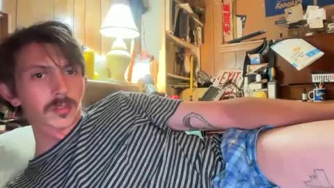 Snapshot of 69j0hndo chatting on 10, 9, 2025 FUCKR online show from 10, 9, 2025