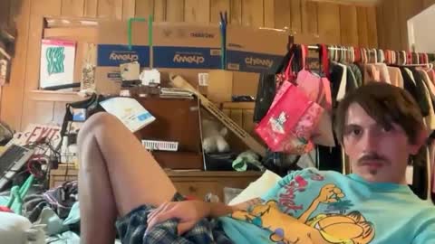 Snapshot of 69j0hndo chatting on 18, 9, 2025 FUCKR online show from 18, 9, 2025