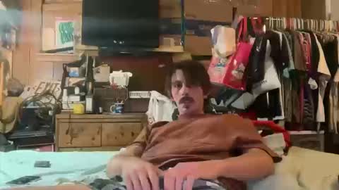 Snapshot of 69j0hndo chatting on 13, 10, 2025 FUCKR online show from 13, 10, 2025