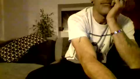 Num online show from 18, 12, 2025