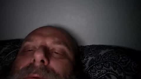 Snapshot of 69singledad79 chatting on 28, 11, 2025 69singledad79 online show from 28, 11, 2025