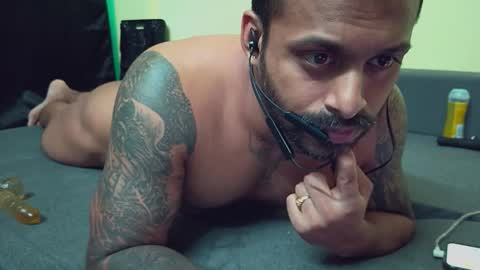 Snapshot of 7inchairyuncutindianhunk chatting on 11, 9, 2025 Ayush online show from 11, 9, 2025