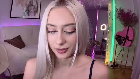 Loren Wood online show from 12, 2, 2025