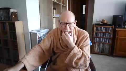  Papi  online show from 27, 11, 2025