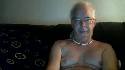Snapshot of 808dred chatting on 13, 5, 2026 808dred online show from 13, 5, 2026