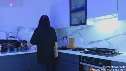 Cornelia and Dante online show from 12, 1, 2025