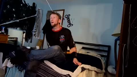 8over6 online show from 22, 12, 2024