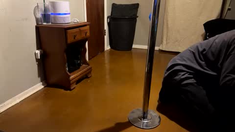 Snapshot of 9nnih chatting on 25, 9, 2025 Santuario Silendious online show from 25, 9, 2025