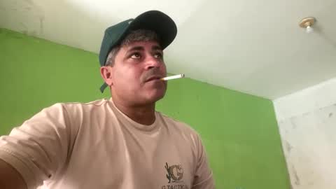 Snapshot of 9vinhocamshow chatting on 30, 4, 2026 9vinhocamshow online show from 30, 4, 2026