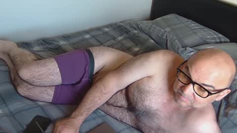 Snapshot of ____zeus____ chatting on 25, 4, 2026 God Zeus online show from 25, 4, 2026