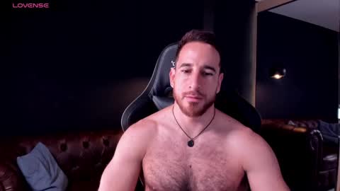 Snapshot of _adamcoper_ chatting on 1, 5, 2026 _adamcoper_ online show from 1, 5, 2026