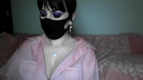Adela online show from 13, 12, 2024