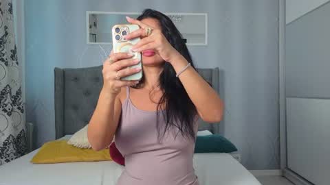 Snapshot of _adelle chatting on 6, 7, 2026 Adelle online show from 6, 7, 2026