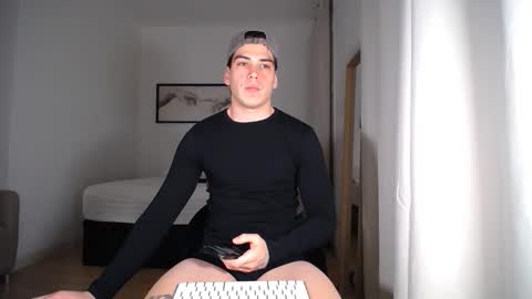 Snapshot of _aesthetic chatting on 2, 4, 2026 _aesthetic online show from 2, 4, 2026