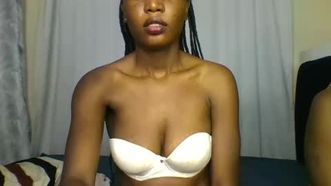 Snapshot of _africana4 chatting on 18, 4, 2026 africana4 online show from 18, 4, 2026