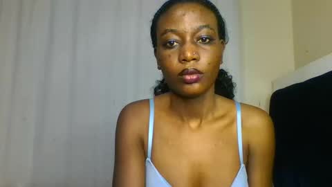 Snapshot of _africana4 chatting on 17, 5, 2026 africana4 online show from 17, 5, 2026