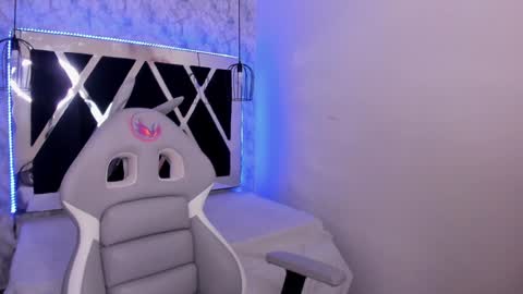  Alaia online show from 31, 1, 2025