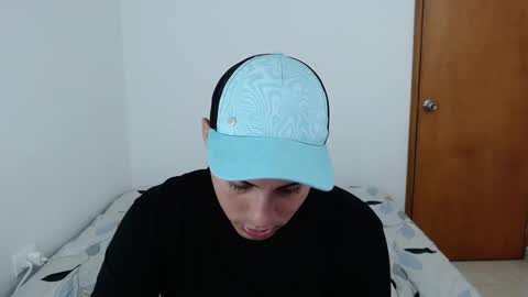 Alex online show from 3, 2, 2025