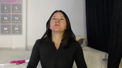 _alice_horny_ online show from 17, 5, 2026