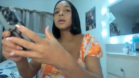 Snapshot of _analia chatting on 28, 4, 2026 Analia online show from 28, 4, 2026