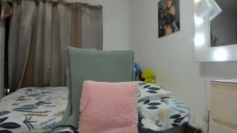 Snapshot of _analia chatting on 28, 4, 2026 Analia online show from 28, 4, 2026