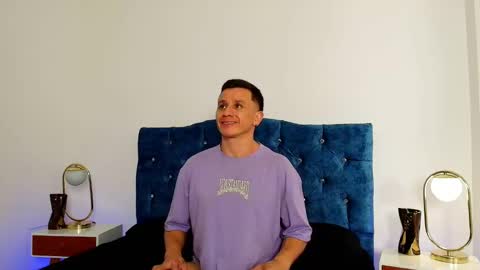 _andrewfalcon2 online show from 3, 2, 2025