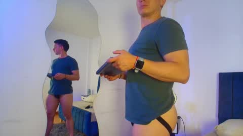 _andrewfalcon2 online show from 24, 11, 2025