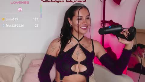 Snapshot of _angel_11 chatting on 7, 3, 2026 Paula online show from 7, 3, 2026