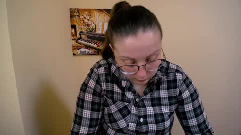 Anna online show from 25, 2, 2025