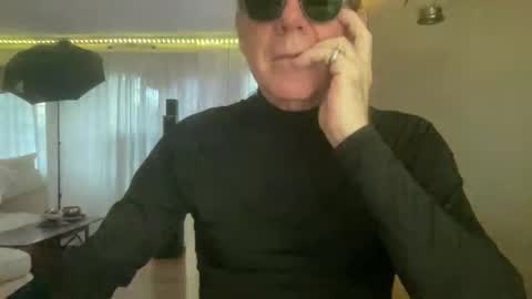Snapshot of _anneonamouse chatting on 26, 4, 2026 anneonamouse online show from 26, 4, 2026