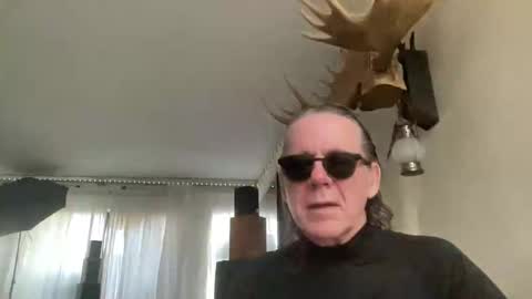 Snapshot of _anneonamouse chatting on 5, 5, 2026 anneonamouse online show from 5, 5, 2026