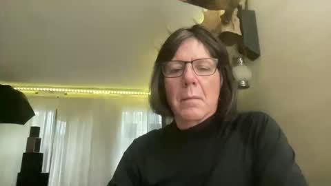 Snapshot of _anneonamouse chatting on 14, 5, 2026 anneonamouse online show from 14, 5, 2026