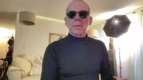 Snapshot of _anneonamouse chatting on 24, 5, 2026 anneonamouse online show from 24, 5, 2026