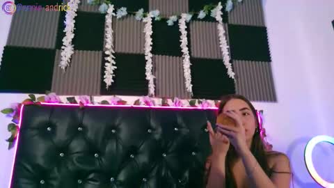 Snapshot of _annie_andrick_ chatting on 1, 3, 2026 Annie Andrick online show from 1, 3, 2026