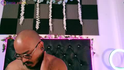 Snapshot of _annie_andrick_ chatting on 5, 3, 2026 Annie Andrick online show from 5, 3, 2026