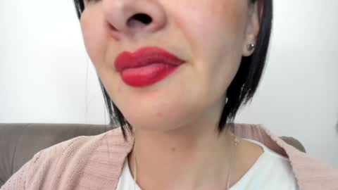 antonia online show from 15, 1, 2025