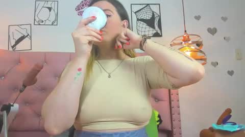 _antonella_11 online show from 25, 10, 2025