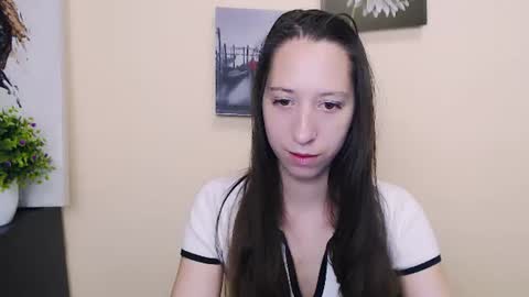 Snapshot of _astraia_ chatting on 29, 6, 2026 _astraia_ online show from 29, 6, 2026