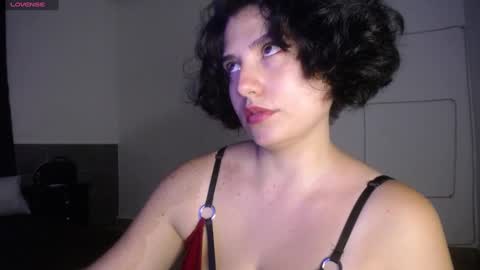 atenea online show from 5, 1, 2025
