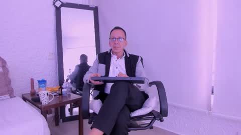 _axelking_ online show from 12, 2, 2026