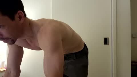 Snapshot of _b_h_c_ chatting on 18, 12, 2025 _b_h_c_ online show from 18, 12, 2025