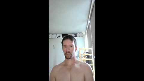 Snapshot of _b_h_c_ chatting on 6, 5, 2026 _b_h_c_ online show from 6, 5, 2026