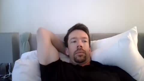 Snapshot of _b_h_c_ chatting on 15, 5, 2026 _b_h_c_ online show from 15, 5, 2026