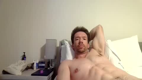 Snapshot of _b_h_c_ chatting on 18, 5, 2026 _b_h_c_ online show from 18, 5, 2026