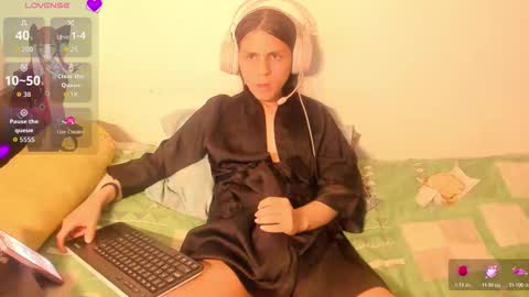 _baby_vi online show from 3, 2, 2026