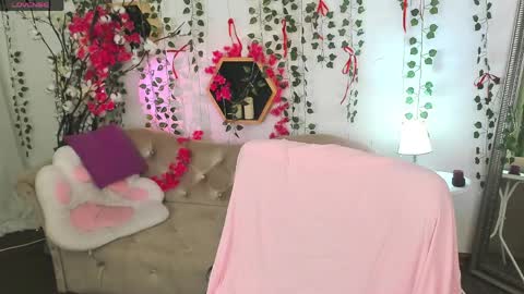 Bella online show from 4, 4, 2026