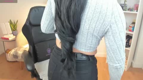 Snapshot of _bellaevans_ chatting on 27, 3, 2026 Bella Evans online show from 27, 3, 2026