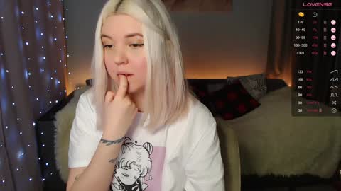 Elizabeth online show from 12, 12, 2024