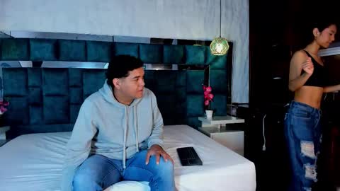 _bonnyandclyde online show from 3, 3, 2026